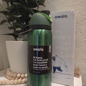 Owala Green Insulated Water Bottle
